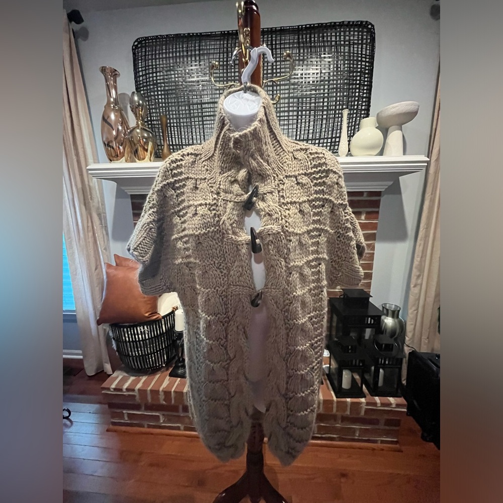 Apt 9. Knit Sweater Vest With Three Loop Fastener… - image 1